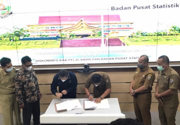 Kepala Dinas Kominfo Pelalawan Tandatangani MOU Dengan BPS, Penyediaan dan Pemanfaatan Data