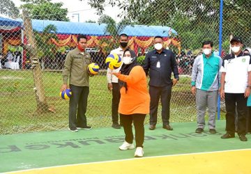 Bupati Bengkalis MeMbuka Secara Resmi Tournament Volly se-Riau STIE Cup II