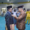 Muhammad Faisal Lantik PAW Anggota DPRD Kampar dari PKS Edy Efrison