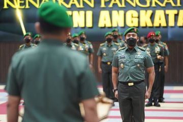 KSAD Naikkan Pangkat 24 Perwira Tinggi
