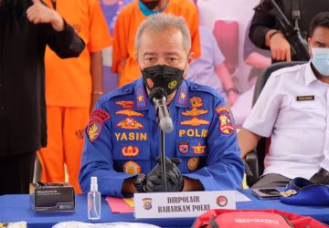 Kapal Korpolairud Baharkam Polri BKO Polda Riau Berhasil Tangkap Pelaku 15 Kg Narkoba di Dumai