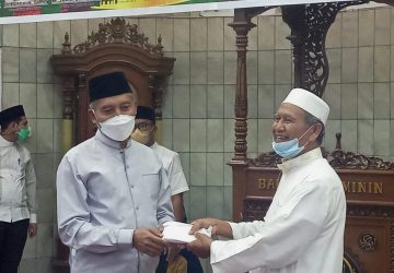 Malam Ke-5 Ramadhan, Wawako Pekanbaru Serta Rombongan Safari Ramadhan 1443 H/2022 M di Mesjid Baitul Mukminin