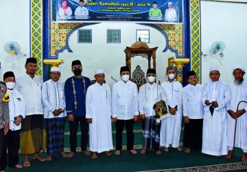 Wakil Bupati Bengkalis Dampingi Gubri Safari Ramadhan di Masjid Sabilillah Pedekik