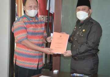Usai Melakukan Pemeriksaan Tim BPK-RI Perwakilan Propinsi Riau Pamit Ke Bupati Kampar