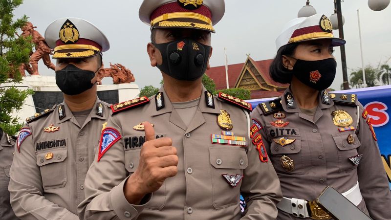 Direktur Lalu Lintas Polda Riau Kombes Firman Ingatkan Masyarakat yang Mudik Lebaran