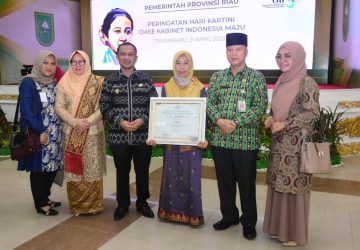 Hadiri Peringatan Hari Kartini, Bupati Bengkalis Harapkan Muncul Kartini Masa Kini