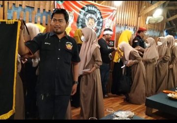 Pasundan Gaoel Berbagi Berkah Ramadhan Dengan Berbagi Takzil dan Santunan Anak Yatim