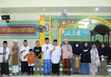 Waka DPRD Bengkalis, Sofyan Sampaikan Tausiyah Ramadhan di Mesjid Ar-Raudhah Selat Baru