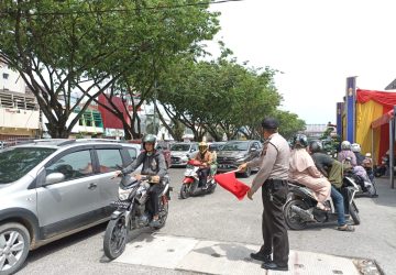 Polsek Pekanbaru Kota Siagakan Personil Antisipasi Kemacetan Arus Lalin