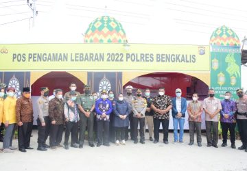 Tinjau Posko Mudik Lebaran, Kasmarni Berikan Semangat dan Apresiasi Kepada Petugas