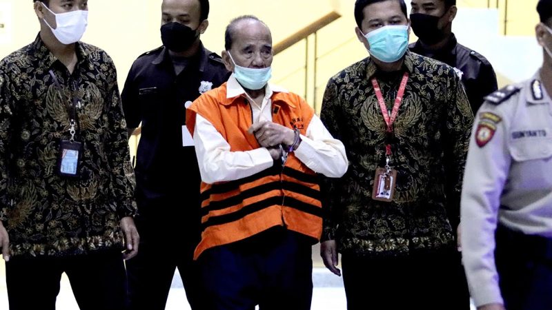 Lengkap Sudah Berkas Dugaan Suap, Eks Gubernur Riau Annas Maamun segera Disidangkan