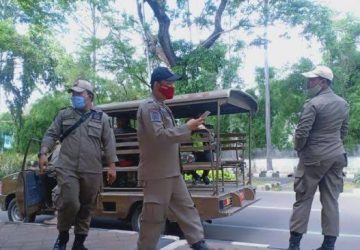 Satpol PP Kota Pekanbaru Gelar Razia Sejumlah Rumah Makan dan Kedai Kopi Diberi Surat Teguran