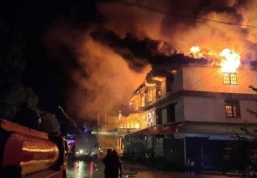 Gudang Kimia Cengkareng Barat Terbakar, 19 Unit Damkar Dikerahkan