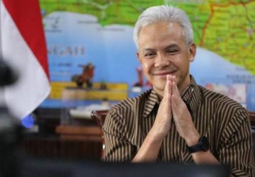 Gubernur Jawa Tengah Pergi Ziarah Makam Sukarno hingga Gus Dur