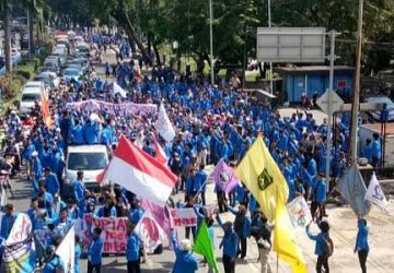 Mahasiswa Riau Gelar Aksi Demo 11 April di Gedung DPRD Riau