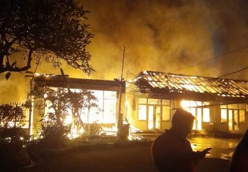 Kantor Samsat Denpasar Kebakaran, Satu Blok Gedung Hangus