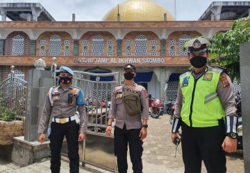 Beri Rasa Aman, Polres Nias Lakukan Pengamanan Sholat Jum’at