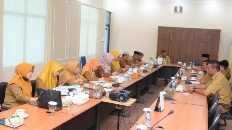 Sekretariat DPRD Kabupaten Bengkalis Menggelar Rapat Evaluasi Kinerja