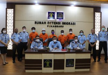 3 Pengungsi Myanmar Diserahkan ke Satgas Penanganan Pengungsi, Sedangkan 2 WN Pakistan Akan Segera Dideportasi Dari Indonesia