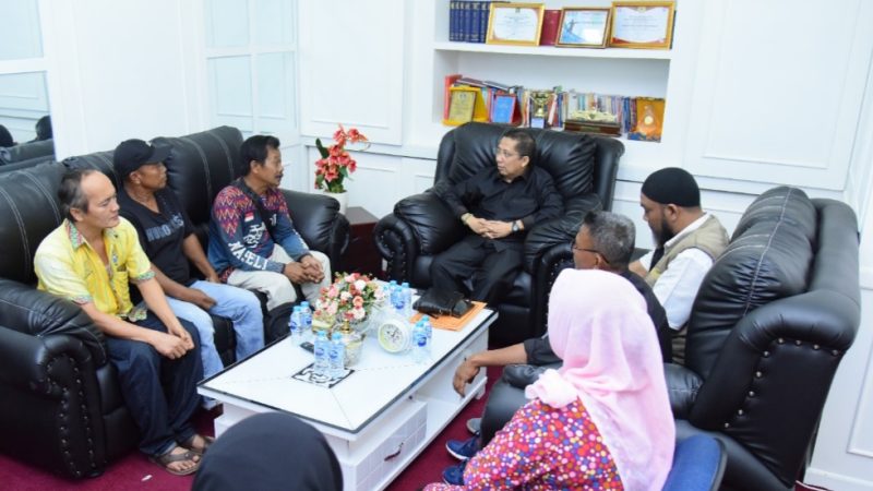 Pesepeda Asal Desa Kuala Penaso Kunjungi DPRD Kabupaten Bengkalis