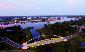 Kota Siak  Ramai di Kunjungi Para Wisatawan Saat Libur Idul Fitri 1443 Hijriah 2022 Masehi