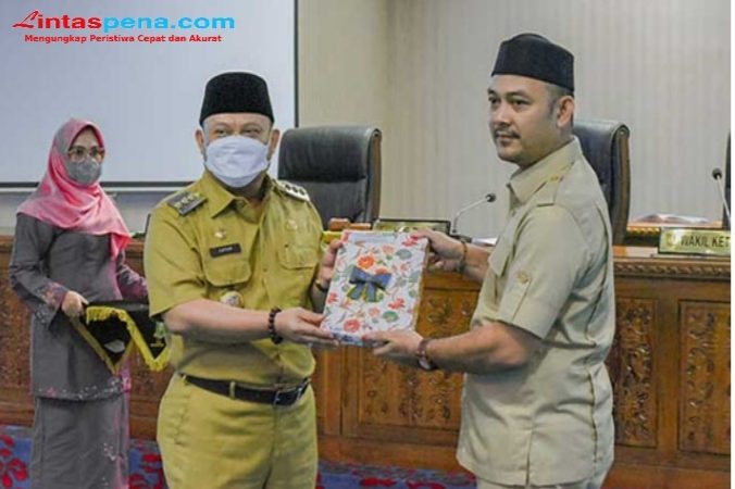 DPRD Kampar : Gelar Rapat Paripurna Terbuka LKPJ Tahun Anggaran 2021