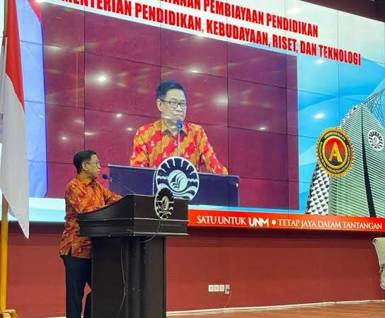 Kepala Pusat Layanan Pembiayaan Pendidikan Kemendikbud Beri Kuliah Umum di UNM