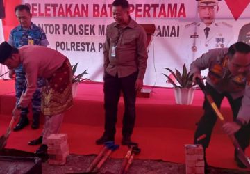 Pj Walikota Bersama Kapolresta Hadiri Peletakan Batu Pertama Pembangunan Polsek Marpoyan Damai
