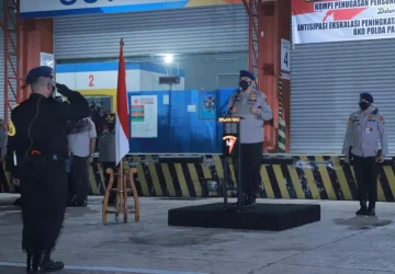 Dansat Brimob Polda Riau Lepas Personel Kompi BKO ke Polda Papua