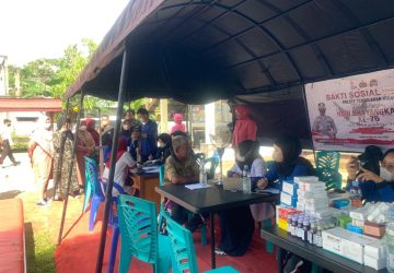 Disambut Antusias Warga, Polsek Tembilahan Hulu Gelar Pengobatan Gratis Bagi Masyarakat