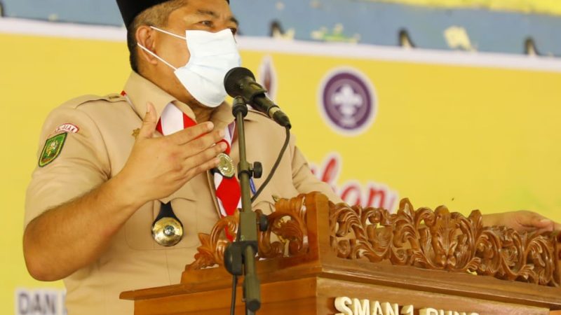 Bupati Alfedri: Kegiatan Pramuka Menjauhkan Anak Dari Dampak Negatif Perkembangan Zaman