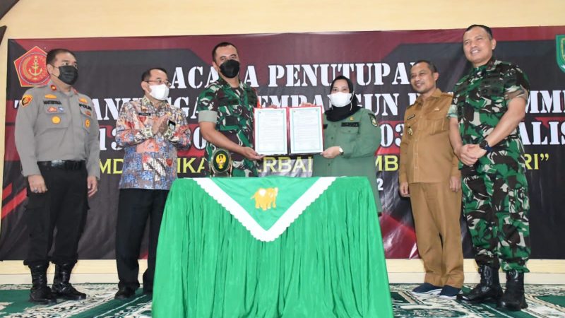 TMMD ke-113 Ditutup Danrem 031/Wira Bima, Bupati Kasmarni: Terima Kasih TNI