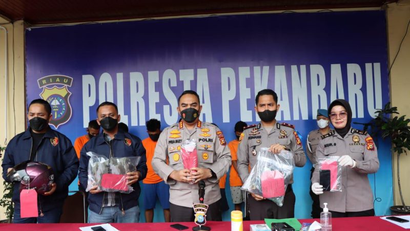 7 Pelaku Pengeroyokan di Fly Over Depan Mall SKA, Ditangkap Tim Gabungan Resmob Jembalang dan Unit Reskrim Polsek Tampan