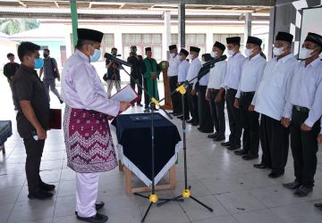 Lantik BapeKam Kayu Ara Permai dan Rawa Mekar Jaya, Ini Pesan Bupati Siak
