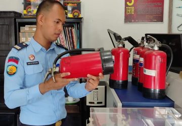 Lapas Kelas IIA Pekanbaru Rutin Lakukan Pengecekan APAR, Memastikan Alat Tetap Berfungsi