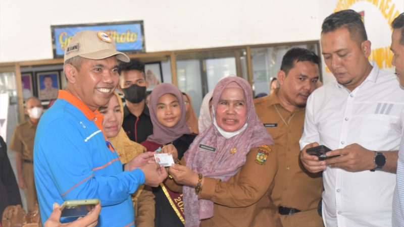 Tinjau Dinas Perpustakaan dan Kearsipan, Dr. Kamsol: Terus lakukan Peningkatan Sarana dan Prasarana Sebagai Pusat literasi Baca Kampar
