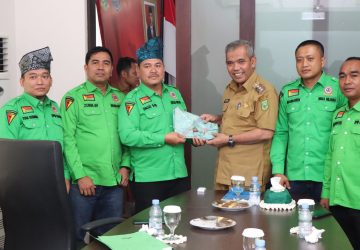 Bangun Sinergitas, Dr. H. Kamsol Sambut Silaturahmi Bersama RMB Kampar
