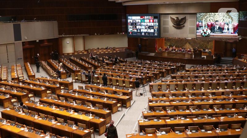 Paripurna DPR Sahkan Lima RUU Provinsi Jadi UU