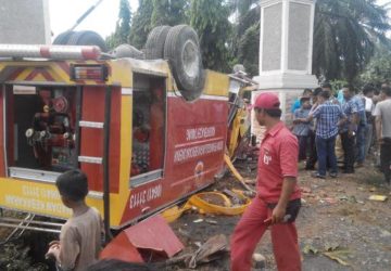 Petugas Damkar di Aceh Barat Meninggal Terjepit Mobil