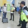 Bercanda soal Bom, Mantan Bupati Buton Selatan Diturunkan dari Pesawat
