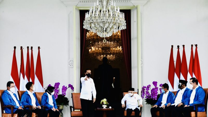 Jokowi Disebut Akan Umumkan Reshuffle Kabinet Rabu Siang, Ini Bocorannya
