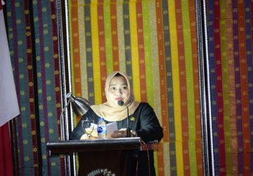 Hadiri Rapat Paripurna, Bupati Kasmarni Sampaikan Ranperda LPJ APBD 2021