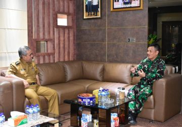 Sebelum Operasi PAMTAS Wilayah Papua, Danyonif 132/BS Silaturahmi dengan PJ Bupati Kampar