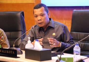 Pj Wali Kota Ingatkan Bahwa Persoalan Sampah Harus Diatasi Bersama