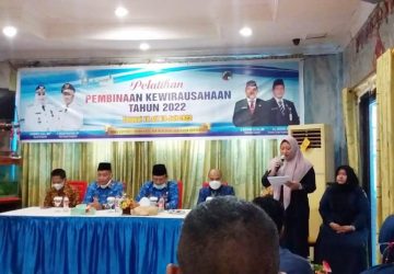 Diskop UKM Bengkalis  Menengah Menggelar Pelatihan kewirausahaan Bagi Para Pelaku Usaha