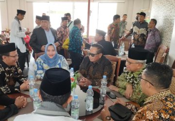 Ketua DPRD H. Khairul Umam Hadiri Acara Pelantikan Pengurus IKMR Riau