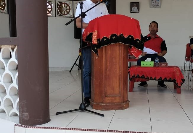 Resmi, Bupati Nias Berangkatkan Kontingen Bola Voli Kabupaten Nias Pada Kejurwil V Pra Porprovsu Tahun 2022 di Nias Barat