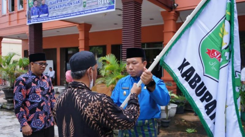 Wabup Husni Lepas Kafilah MTQ Siak Menuju Bagan Siapi-Api