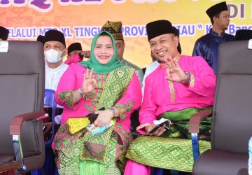 Bupati Bengkalis Kasmarni dan Wakil Bupati Bagus Santoso Hadiri Pawai Taaruf MTQ Tingkat Provinsi Riau ke-40