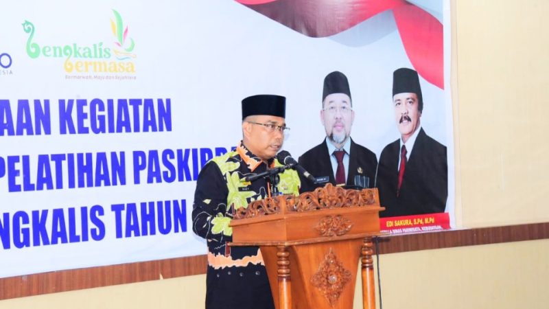 Buka Pelatihan Anggota Paskibraka 2022, Kasmarni Berharap Pelatihan ini Hendaknya Sebagai Ajang Pemantapan Fisik dan Kesiapan Mental